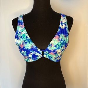 NWOT Arizona Swimwear Bikini Top